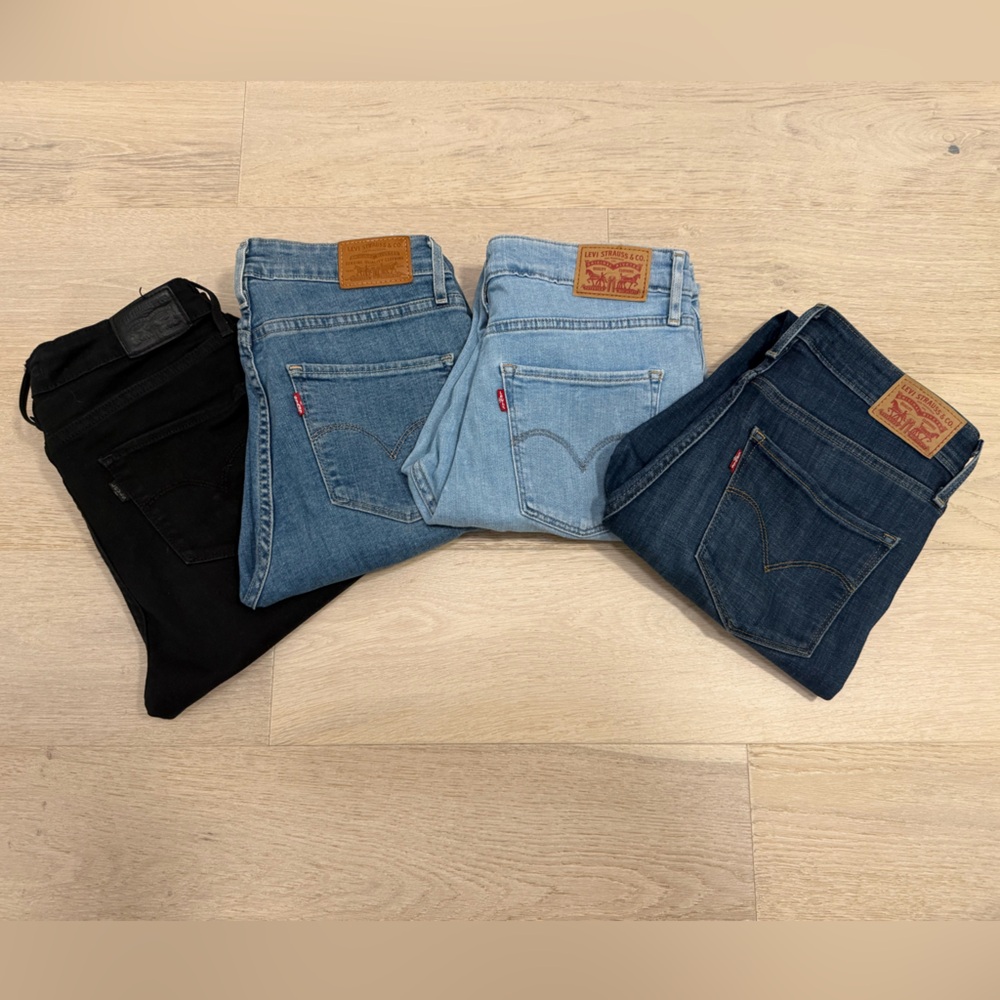 4 Pairs Levi’s Women High Rise Skinny Size 28 Denim Jeans Light, Med Dark, Black